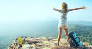 Pentru mini-vacanta de 1 decembrie, asa arata cel mai ieftin hotel cu piscina incalzita si jacuzzi! E la Rasnov si costa doar 66 euro/persoana pentru 2 nopti, cu mic-dejun inclus! E bine?