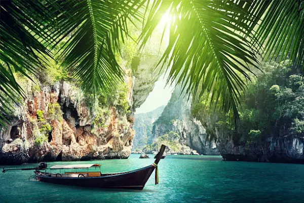 Crăciun în Dubai și Revelion în Thailanda – Aventura Exotică