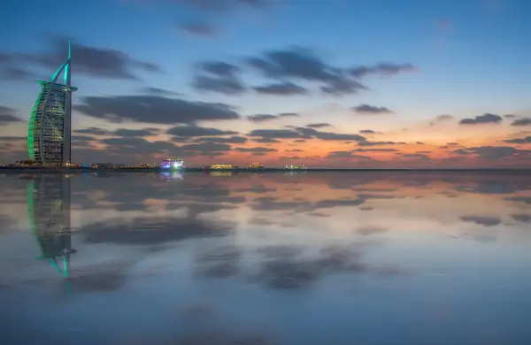 Revelion pe Apă: Croazieră de Lux în Emiratele Unite, Oman și Qatar