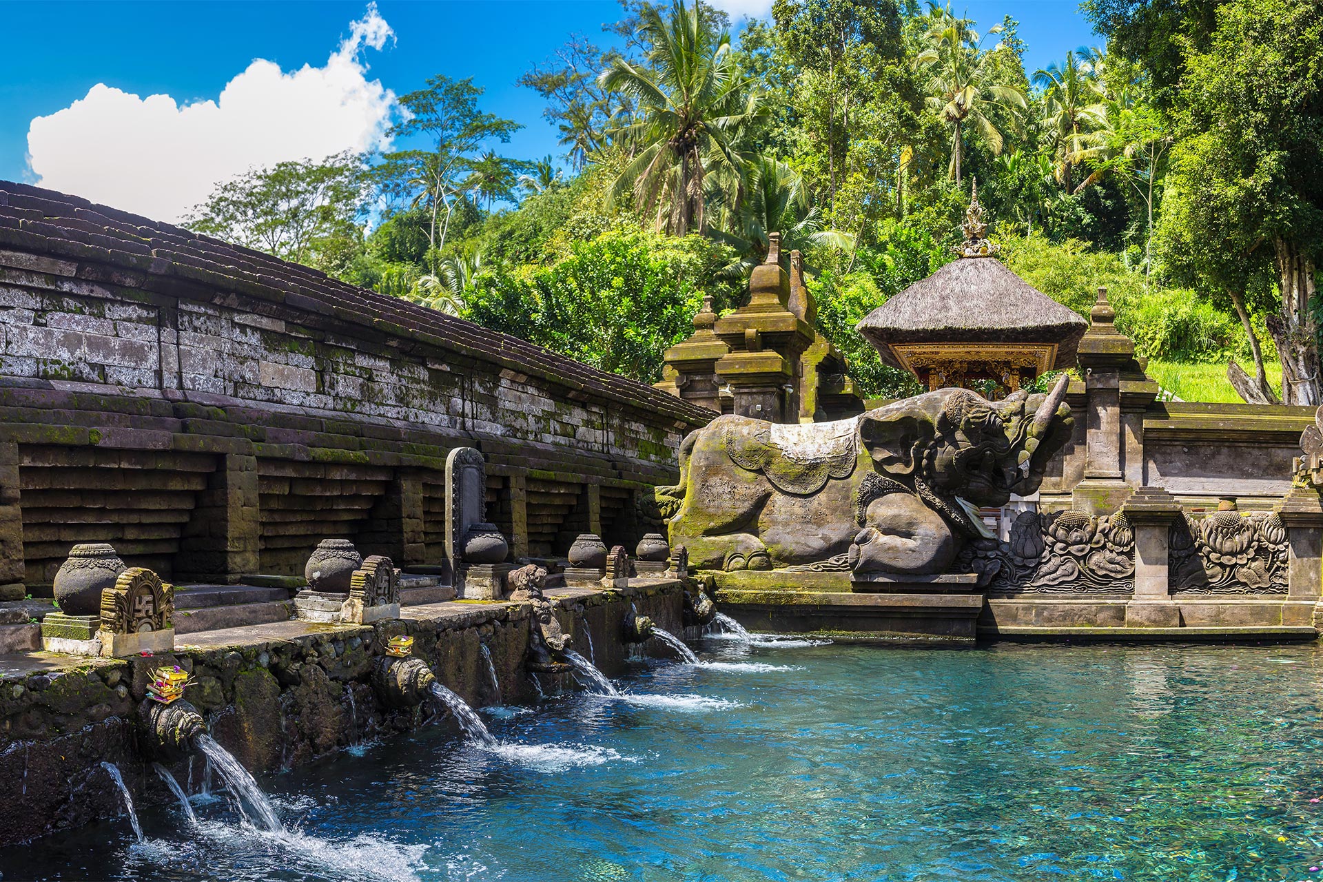 Singapore și Bali: O Escapadă Exotică în Inima Asiei