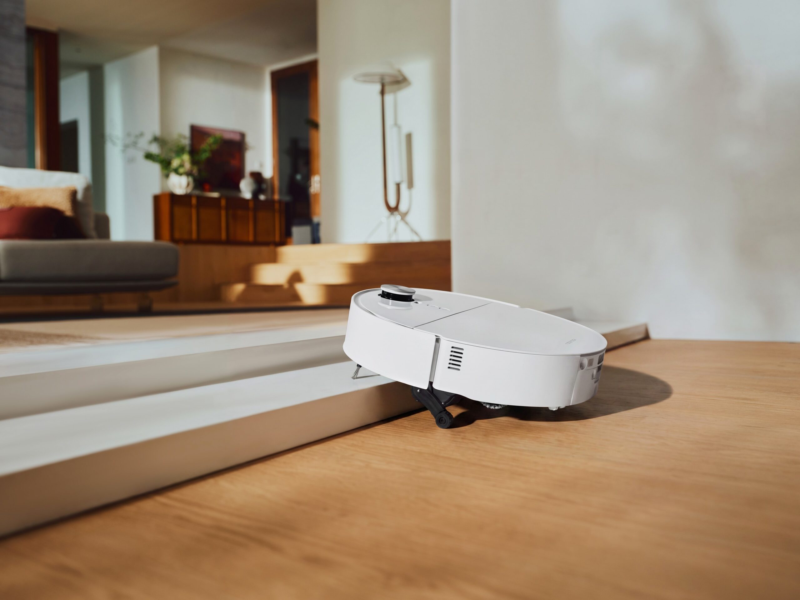 Roborock Saros 20 Flow: Viitorul curățeniei inteligente